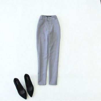 Two-Piece Gray Striped Blazer and Skirt Set for Business Women