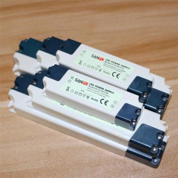 Convertidor DC12V / DC24V para LEDs