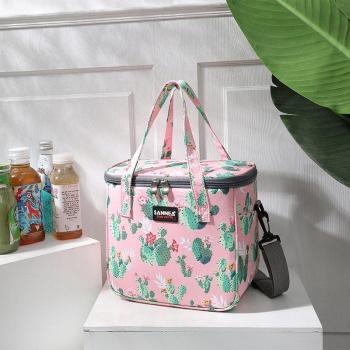 Bolsa Térmica Colorida de 7L, Aislante y a Prueba de Agua