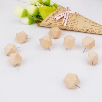 9 pièces de clous en bois avec tête en diamant