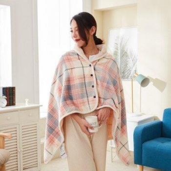 Plaid Women's Flannel Poncho for Winter