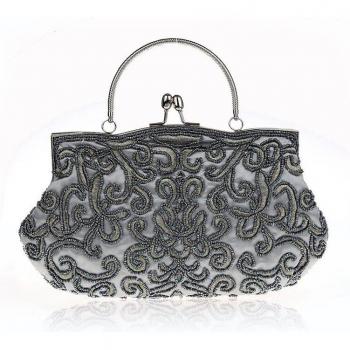 Bolso de mano negro con cadena púrpura para bodas