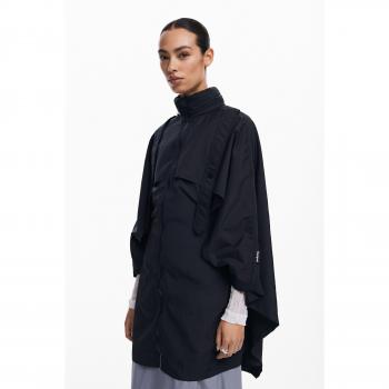 Poncho Preto de Nylon com Compartimento