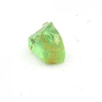 Émeraude de Grenat – Merelani Hills, 0,64 ct, 5 × 4 × 3 mm
