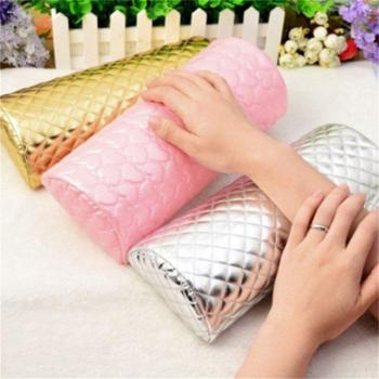 Mains & Coeur – Coussin Manucure