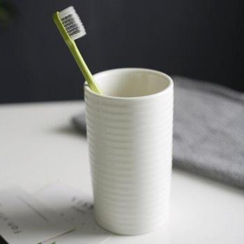 White and Black Toothbrush Holder Set
