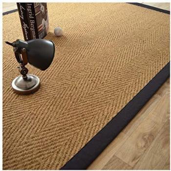 Tapis Coco Chevron avec Ganse Noire (140 x 200 cm)