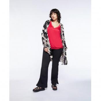 Vaqueros de mujer estilo flare con bordado y aberturas