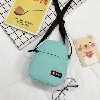 Neue Tasche für Männer und Frauen im gleichen Stil
