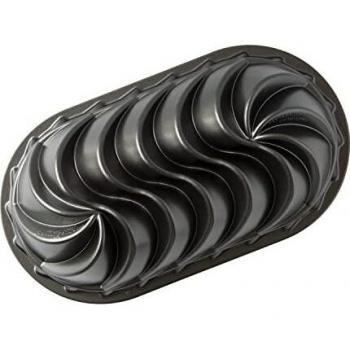 Nordic Ware Kastenbackform Heritage