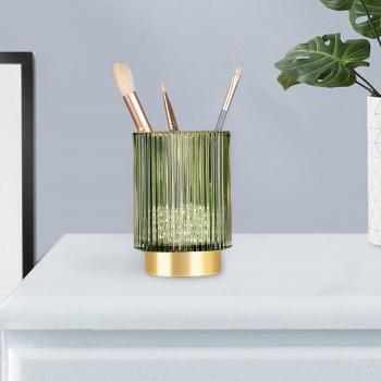 Minimalist Makeup Brush Holder