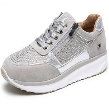 Ultra-Light Women’s Sport Sneakers
