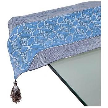 Pasarela mesa gris con bordes azules e iris