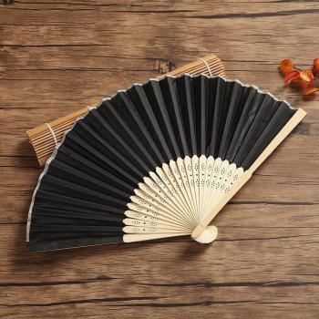 Chinesischer Fächer aus Holz für kreative Projekte