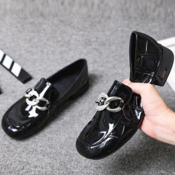 Grandma Style Back Strap Shoes
