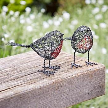 Dual Wire Black Paper Robin Decoration