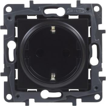 Enchufe 2P+T Legrand Niloé Step en Negro
