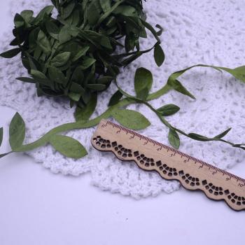 Décoration de boîte de mariage avec feuilles artificielles vert or