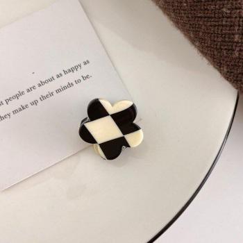 Accessoires tendance pour cheveux
