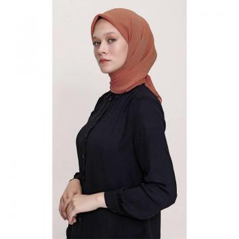 Women's Red Onion‑Shell Rio Scarf, 90 × 90 cm, Lightweight & Patterned