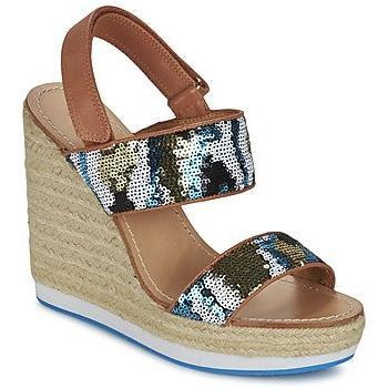 Mellow Yellow Vabliss Slip‑Ons – „Blütenlicht“