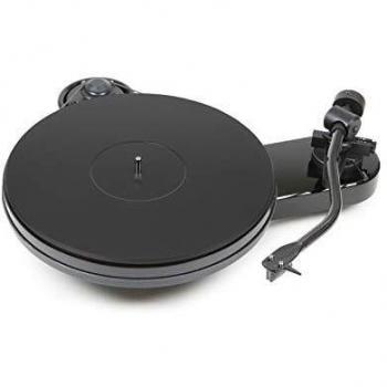 Pro-Ject RPM 3 Carbon Turntable with Ortofon 2M Silver