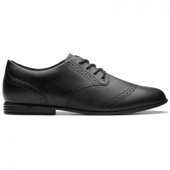 Clarks Mädchen Finja Brogues, schwarze Leder, breite Passform (G)