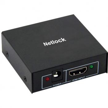 Spliter Netlock 4K mini‑port 2×1 con fuente incorporada