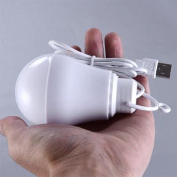 Lámpara LED de Mesa con Foco Bola, 5W, Alimentación USB, Uso Nocturno