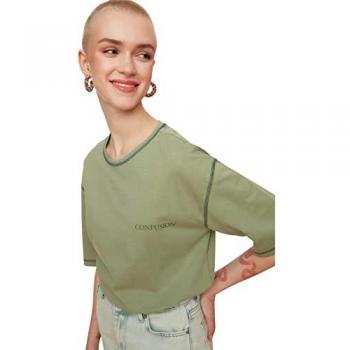 Trendyol Grünes Baumwoll-T-Shirt mit entspanntem Schnitt – Damen M