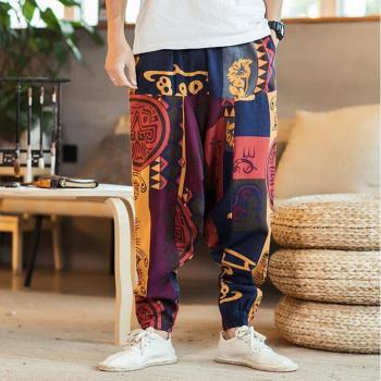 Pantalones Largos de Streetwear con Diseño Étnico