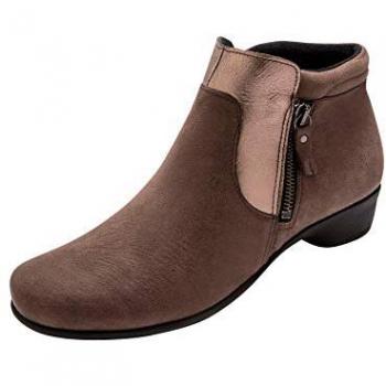 EvoComfort Women’s Leather Ankle Booties