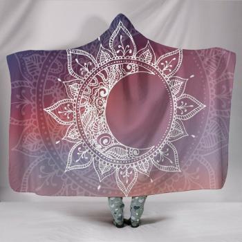 Manta abrigo con capucha y diseño de luna