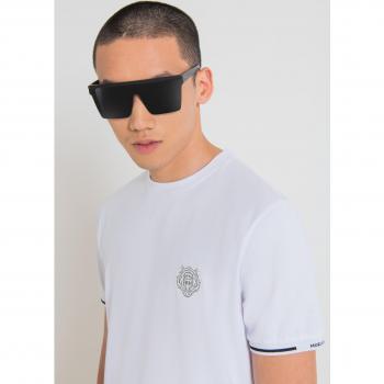 CAMISETA SLIM FIT CON GRÁFICO DE TIGRE