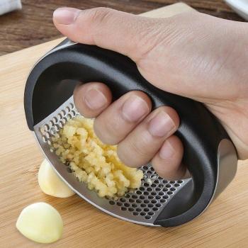 Herramienta de Cocina para Ajo y Jengibre