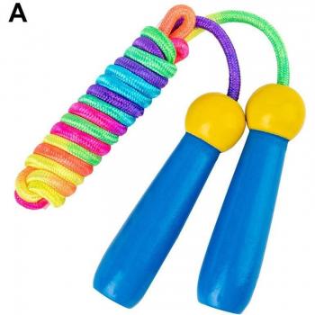 Cuerda de saltar colorida con mango de madera