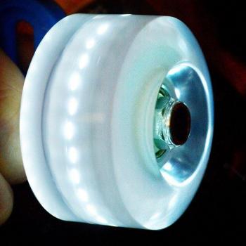 4pcs Glow-in-the-Dark Roller Skate Wheels with Bearings