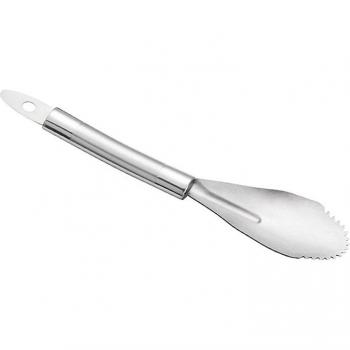 Gadget de cuisine pour éplucher les agrumes