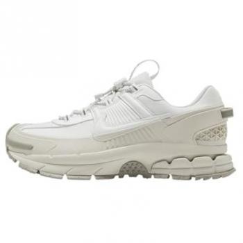 Nike Zoom Vomero Roam Taconas de Invierno para Hombre Blanco 43