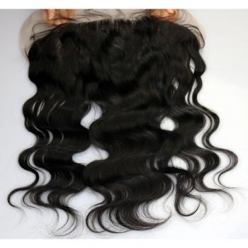 Silbernes Lace‑Frontal 10 (100 % brasilianisches Haar) – Body Wavy
