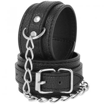 FETISH SUBMISSIVE Dark Room