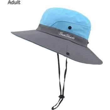 Sombrero de ala ancha para senderismo