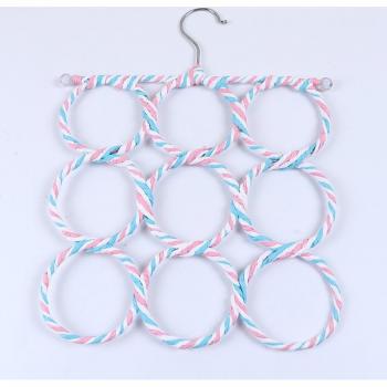 Cintre foulard multifonction 28 trous