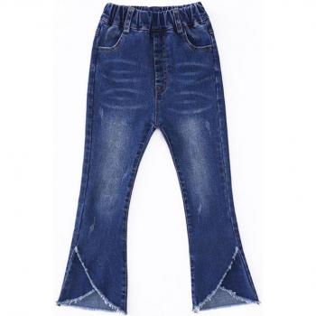 Jeans de Princesa con Detalles de Puntadas