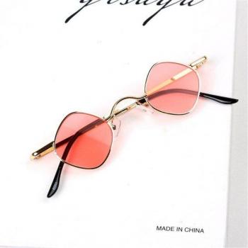 Lunettes de soleil vintage pour voyages en plein air