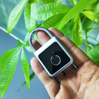 Tuya Keyless Bluetooth Fingerprint Door Lock