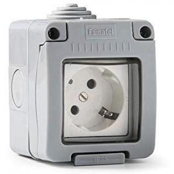 Enchufe estanco serie Garden IP55 Gris
