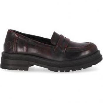 Burgundy Chicó Zapato Casual