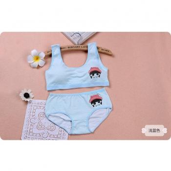 Ropa interior deportiva para niñas