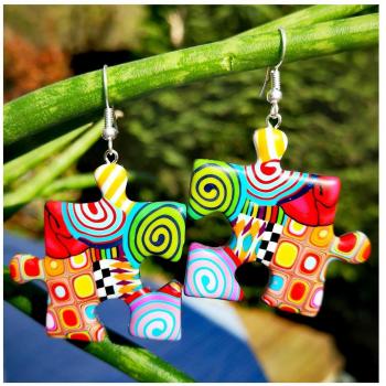 Boucles d'oreilles 'Puzzle' en couleur par Les Trésors De Lily